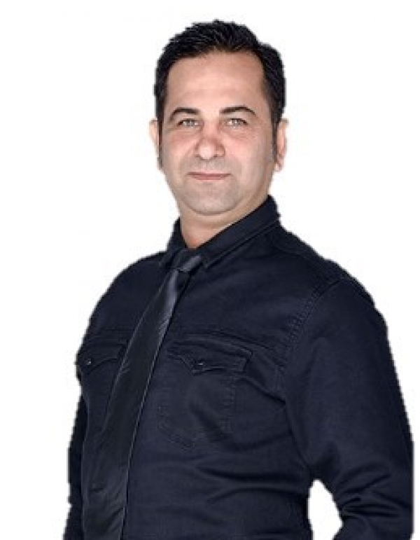 Mr.Seyed Reza Moosavi Jafari